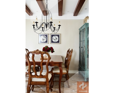 國賓南區8幢02室